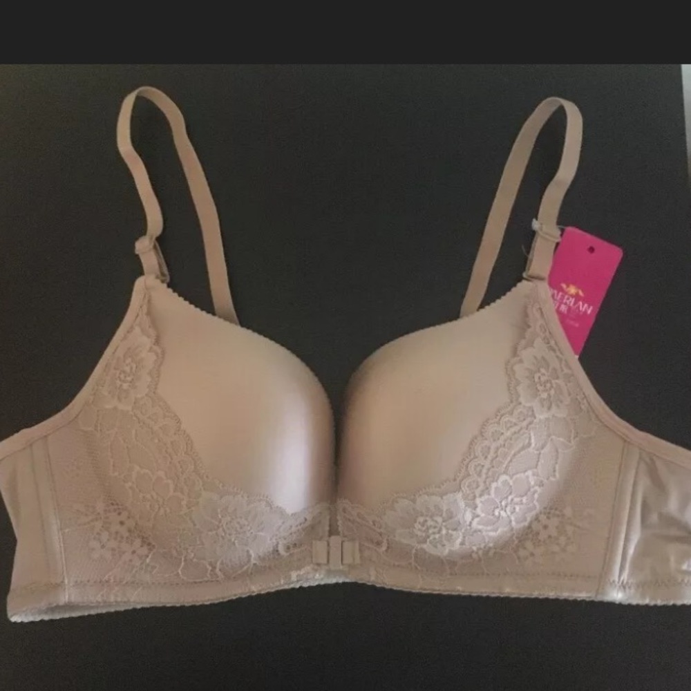 New ** Beige Lace Padded Push-up Bra